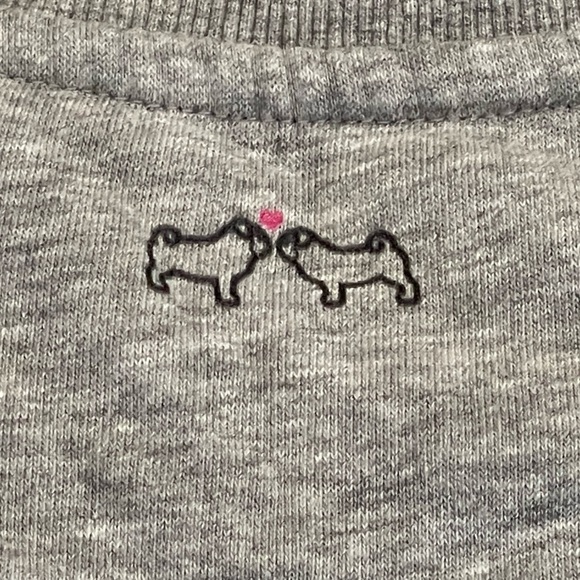 Pepper Paisley & Co | Don’t Stop Beelieving Sweatshirt | Large - Picture 7 of 9